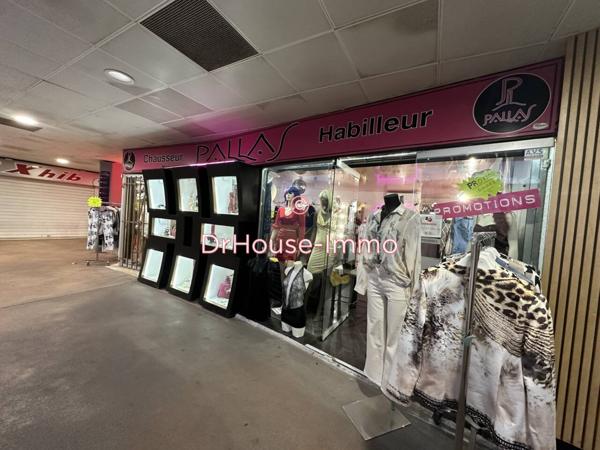 Commerce à vendre 3 pièces de 58 m²