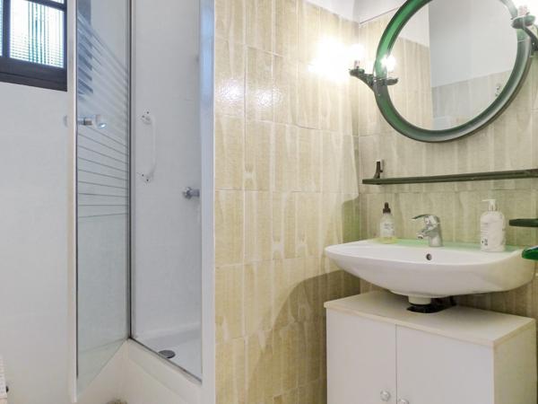 Maison familiale 222 m² avec piscine et jardin paysager à Bandol – Quartier résidentiel recherché