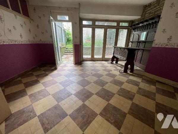 Maison Centre ville à Vendre à Saint-Pol-sur-Ternoise (62130) 
Cette maison dispose d'une surf...
