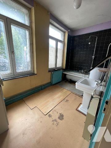 Maison Centre ville à Vendre à Saint-Pol-sur-Ternoise (62130) 
Cette maison dispose d'une surf...