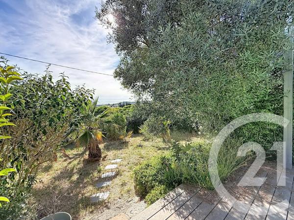 Maison à vendre  5 pièces - 151,23 m 2   POUSSAN  - 34