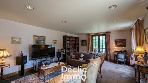 Vente villa Barbezieux saint hilaire, 424m² 6364m² 10 pièces 325 000€