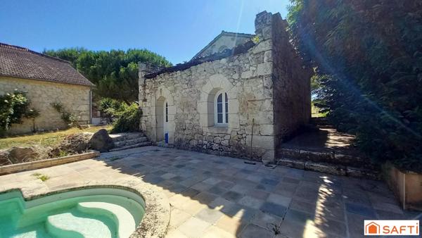 Belle demeure en pierres 165m2 ,3 chambres , piscine ,garage, stockage