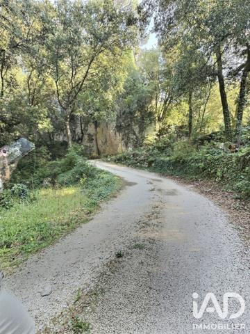 Maison à vendre 4 pièces 117 m² Cuges-les-Pins