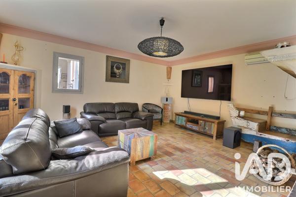 Maison à vendre 4 pièces 117 m² Cuges-les-Pins