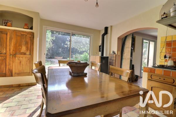 Maison à vendre 4 pièces 117 m² Cuges-les-Pins