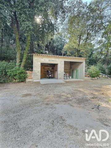 Maison à vendre 4 pièces 117 m² Cuges-les-Pins