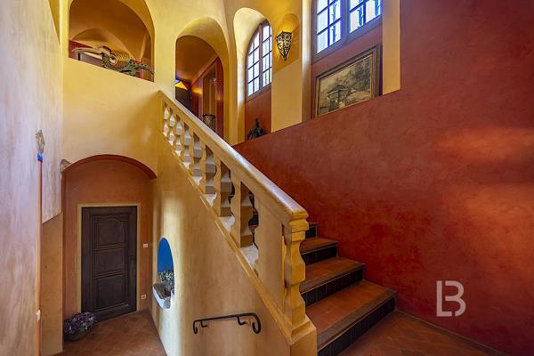 EXCLUSIVITE - Maison d’artiste Art-Déco florentin à Grasse – Quartier Rothschild