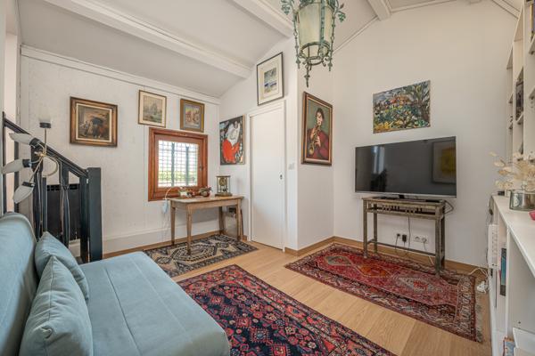 Trets (13530) VILLA DE 96 M² AVEC PISCINE et GARAGE