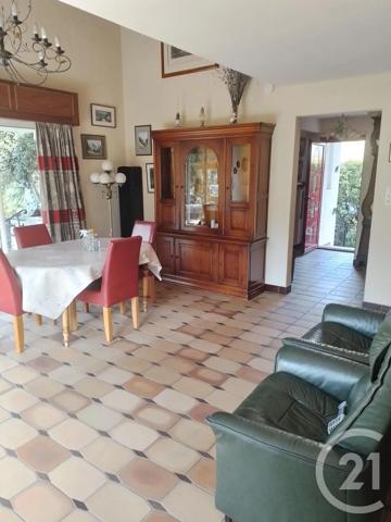 Maison à vendre  6 pièces - 151 m 2   ARLES SUR TECH  - 66