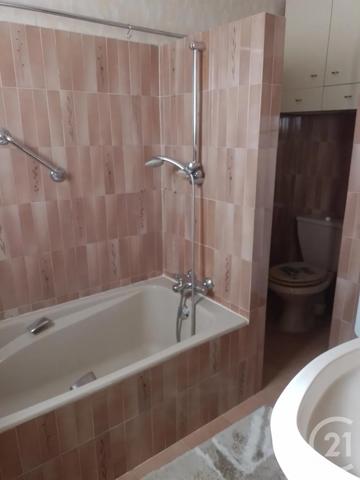 Maison à vendre  6 pièces - 151 m 2   ARLES SUR TECH  - 66
