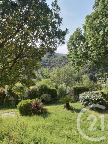 Maison à vendre  6 pièces - 151 m 2   ARLES SUR TECH  - 66