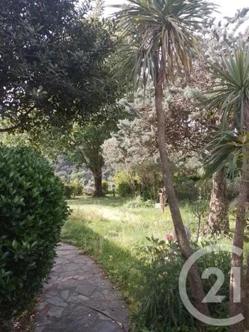 Maison à vendre  6 pièces - 151 m 2   ARLES SUR TECH  - 66