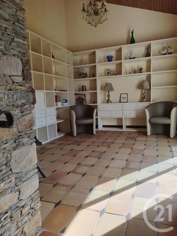Maison à vendre  6 pièces - 151 m 2   ARLES SUR TECH  - 66