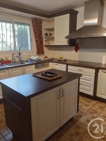Maison à vendre  6 pièces - 151 m 2   ARLES SUR TECH  - 66