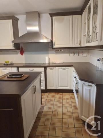 Maison à vendre  6 pièces - 151 m 2   ARLES SUR TECH  - 66