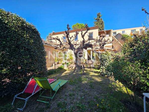 Maison Avignon 6 pièce(s) 173 m2 parcelle 508M² avec studio indépendant