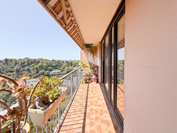 Résidence Fondacle T3  70m2 - à vendre - Garage + Vue dégagée - Marseille 13013