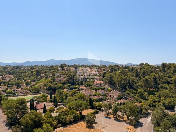 Résidence Fondacle T3  70m2 - à vendre - Garage + Vue dégagée - Marseille 13013