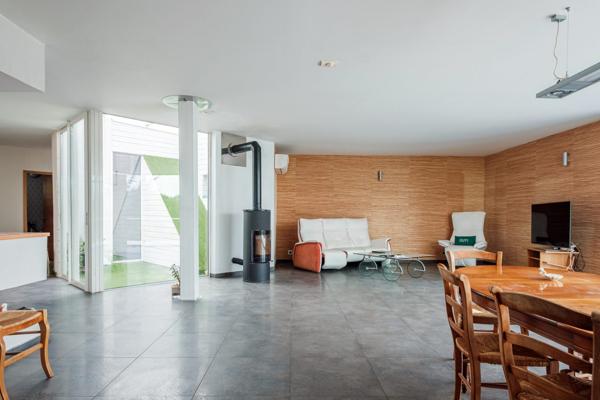 Contemporaine en ossature métallique