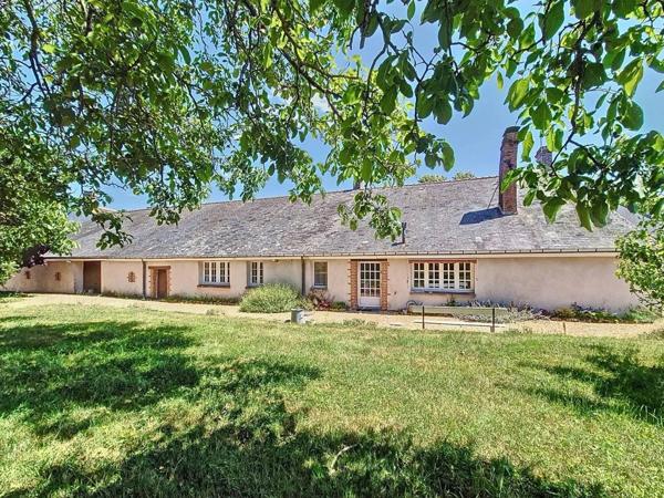 A Montliard, propriété de caractère .