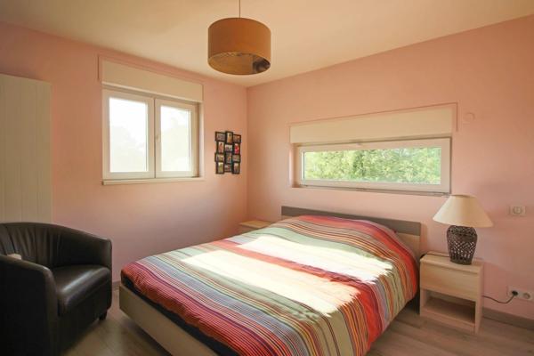 Maison d'architecte de 143 m² à proximité immédiate des bords de Marne