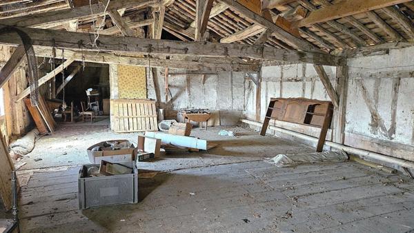 Maison rurale à vendre à Saint Remy en Bouzemont Saint Genest et Isson dans la Marne (51290), ref : 51081/903