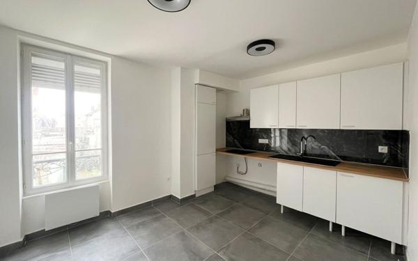 Appartement à louer    3 pièces •  Persan