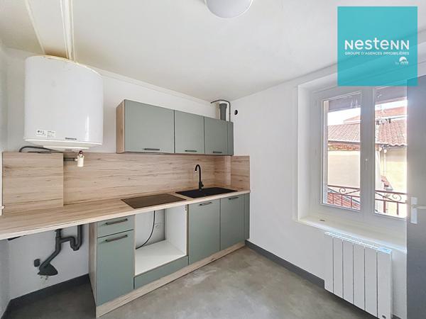 Appartement Montbrison 1 pièce(s) 37 m² entièrement rénové - cuisine équipée