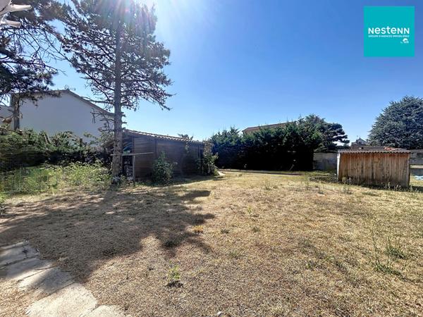 Saint-Just-Saint-Rambert (42170) : TERRAIN PLAT DE 270 M2 !!! Sans vis à vis !