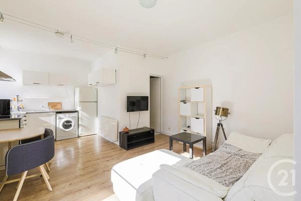 Appartement F2 à vendre  2 pièces - 34 m 2   GRENOBLE  - 38