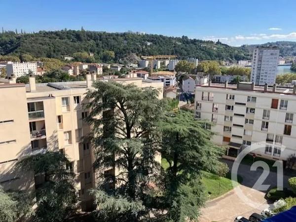 Appartement F3 à vendre  4 pièces - 60,11 m 2   VIENNE  - 38