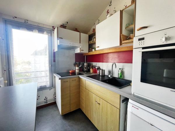 Appartement à SAINT DENIS (93200)