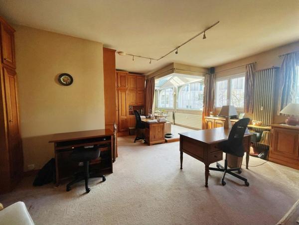 Appartement à SAINT DENIS (93200)