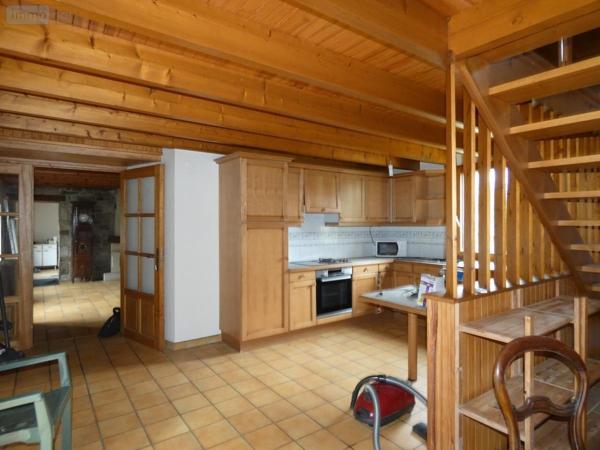 Maison à vendre à Berrien dans le Finistère (29690), ref : 29086-1693