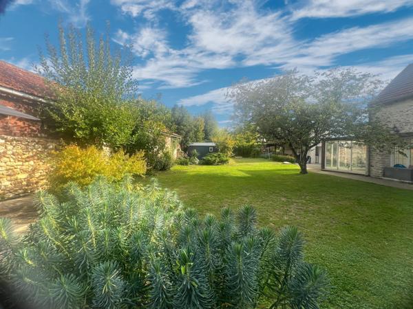 À vendre - Maison ancienne, 8 pièces située à Longnes (78980)