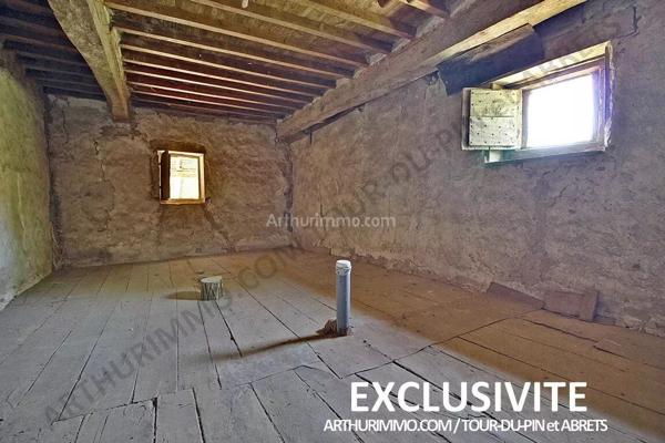 Vente Maison 6 pièces 136 m2 à La Tour-du-Pin