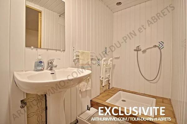 Vente Maison 6 pièces 136 m2 à La Tour-du-Pin