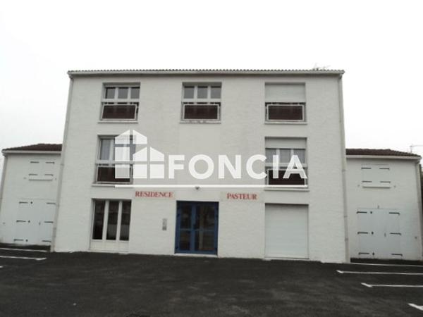 Location Studio 28 m² - 18 AVENUE PASTEUR Niort 79000