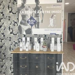 Esthétique, Coiffure​ à vendre 180 m² Lons