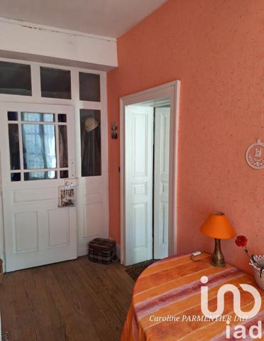 Maison de ville 9 pièces de 191 m² à Fontenoy-le-Château (88240)