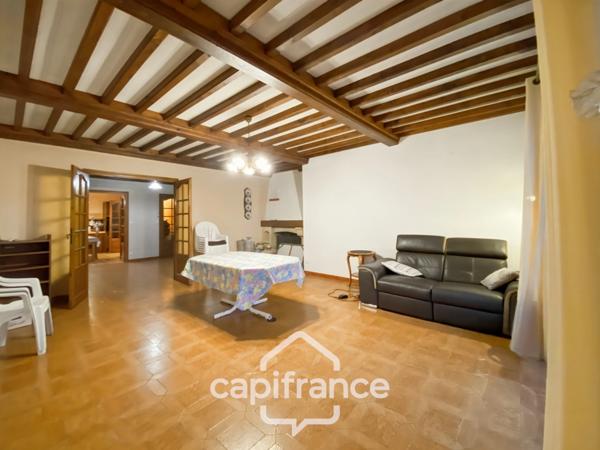 Propriété d’exception – Ancienne magnanerie de 229 m² et ses dépendances à Sarras (07)