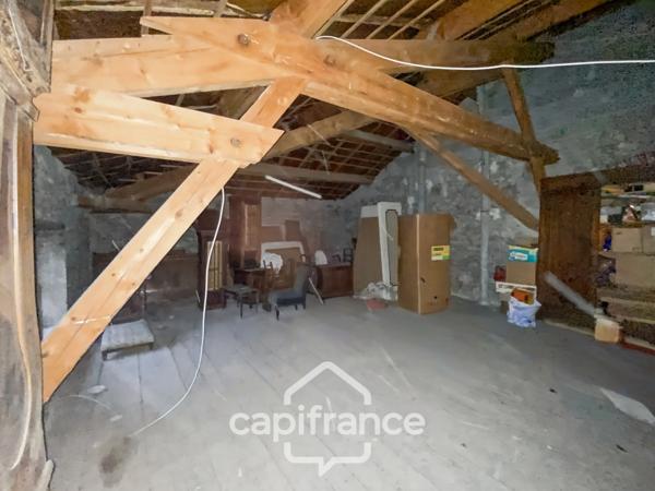 Propriété d’exception – Ancienne magnanerie de 229 m² et ses dépendances à Sarras (07)