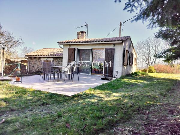 Maison en pierre de 120m2 avec dépendances sur parcelles attenantes de 6738m2 Saint-Romain-de-Lerps (07130)