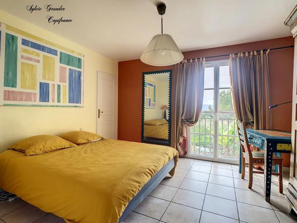 Dpt Vaucluse (84), à vendre VILLELAURE maison P5 de 178 m² - Terrain de 1 500,00 m²