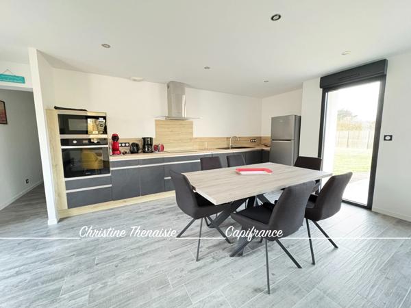Maison à vendre Contemporaine - 2 chambres avec salle d'eau privative - Grand terrain SAINT JEAN DE MONTS (85)
