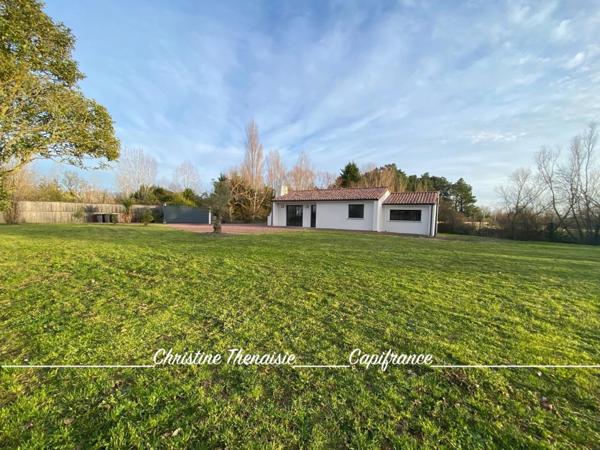 Maison à vendre Contemporaine - 2 chambres avec salle d'eau privative - Grand terrain SAINT JEAN DE MONTS (85)