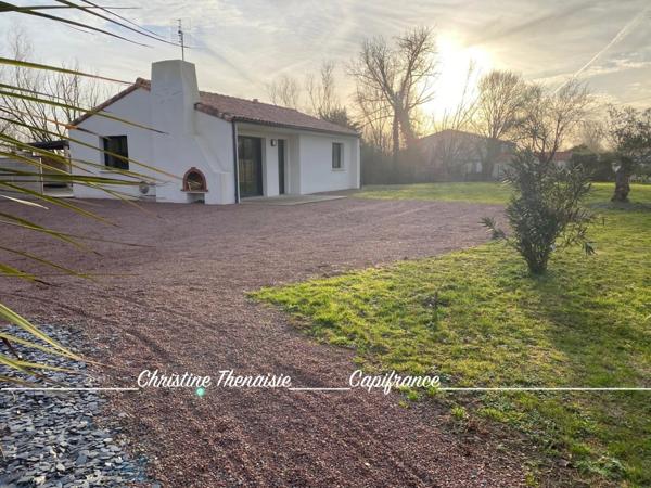 Maison à vendre Contemporaine - 2 chambres avec salle d'eau privative - Grand terrain SAINT JEAN DE MONTS (85)