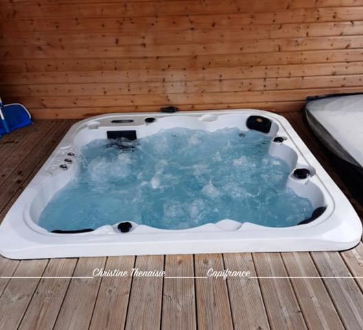 Maison à vendre Contemporaine - 2 chambres avec salle d'eau privative - Grand terrain SAINT JEAN DE MONTS (85)