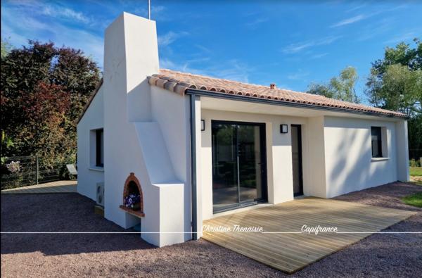 Maison à vendre Contemporaine - 2 chambres avec salle d'eau privative - Grand terrain SAINT JEAN DE MONTS (85)